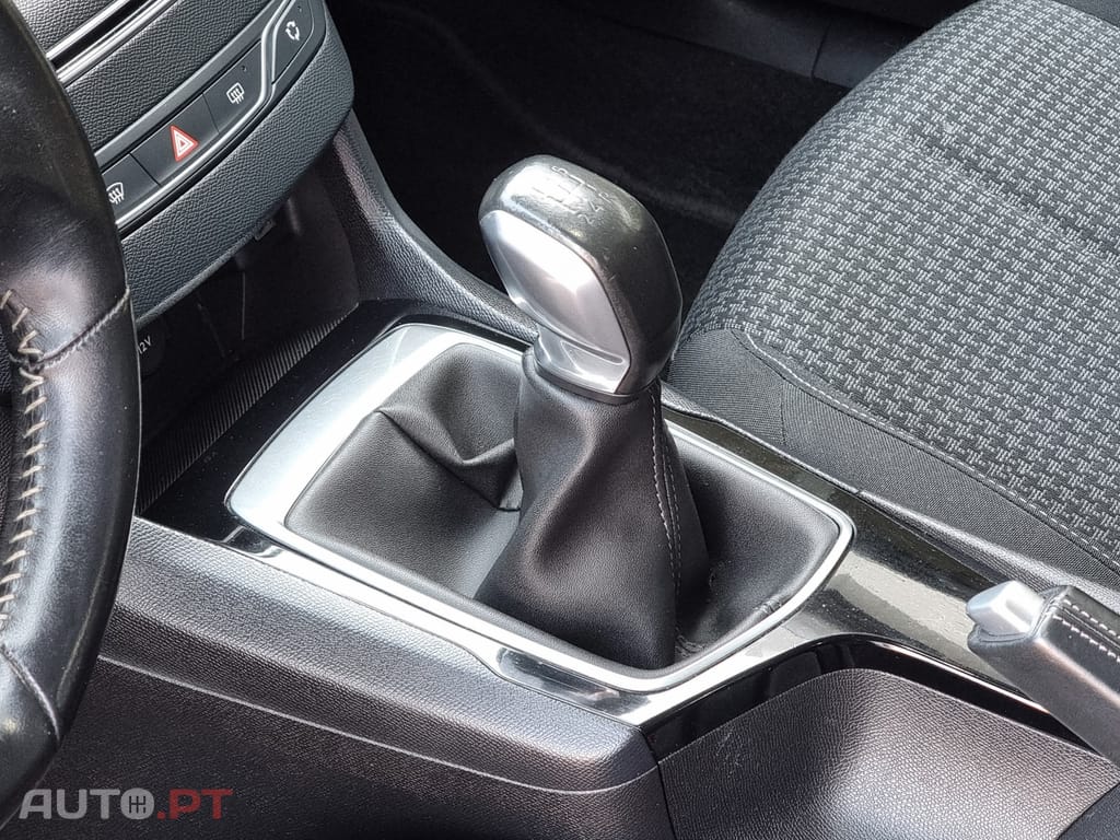 Peugeot 308 SW 1.2 PureTech Style