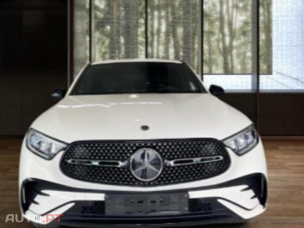 Mercedes-Benz GLC 300 300 de 4Matic AMG line