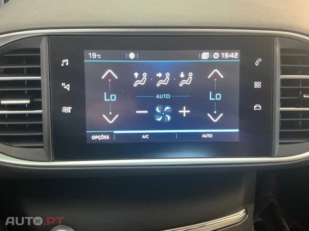 Peugeot 308 1.5 BlueHDi Allure EAT8