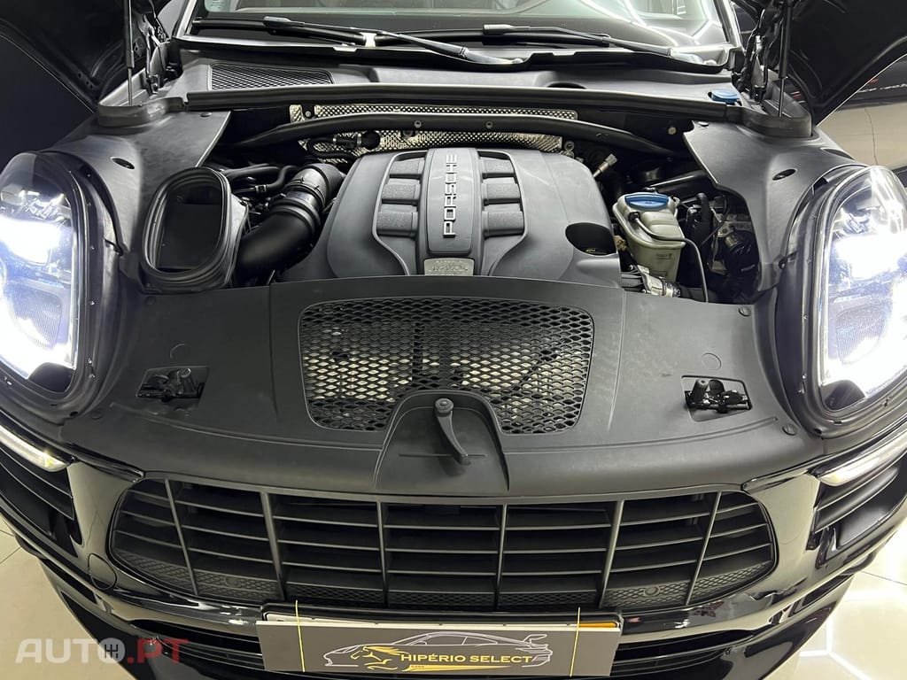 Porsche Macan S