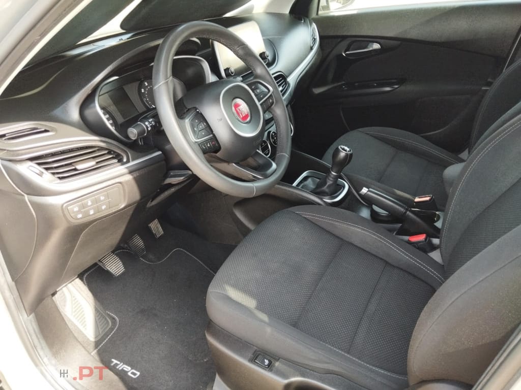 Fiat Tipo 1.3M-JET LOUNGE