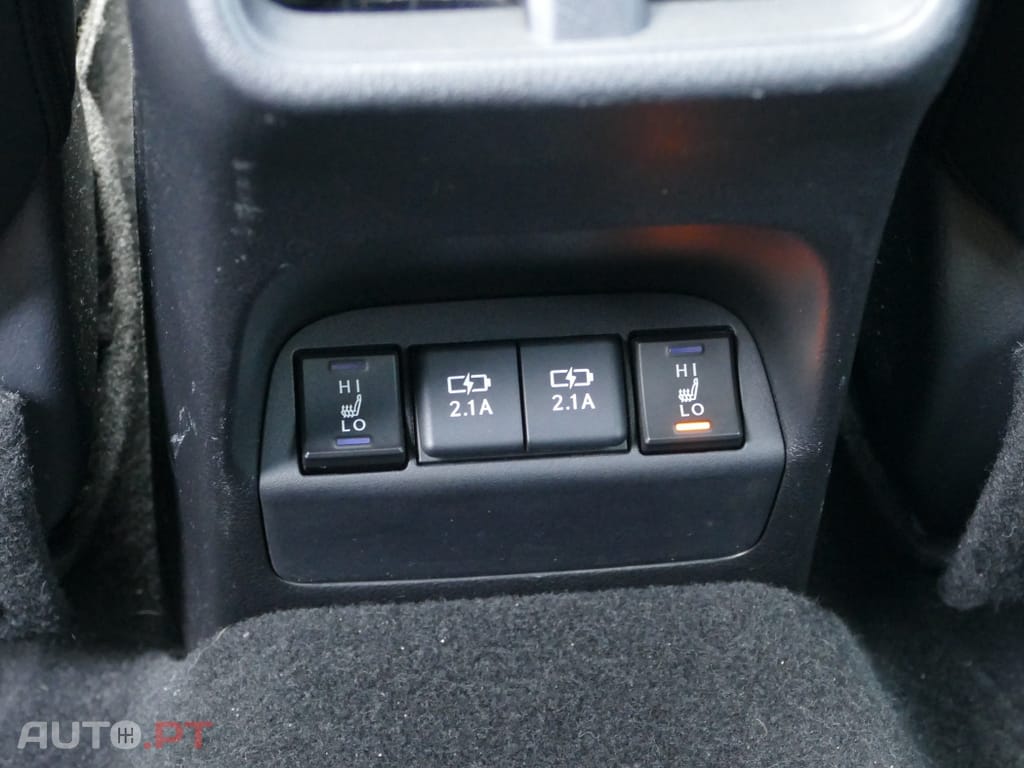 Lexus UX Luxury+TAE+JLL18
