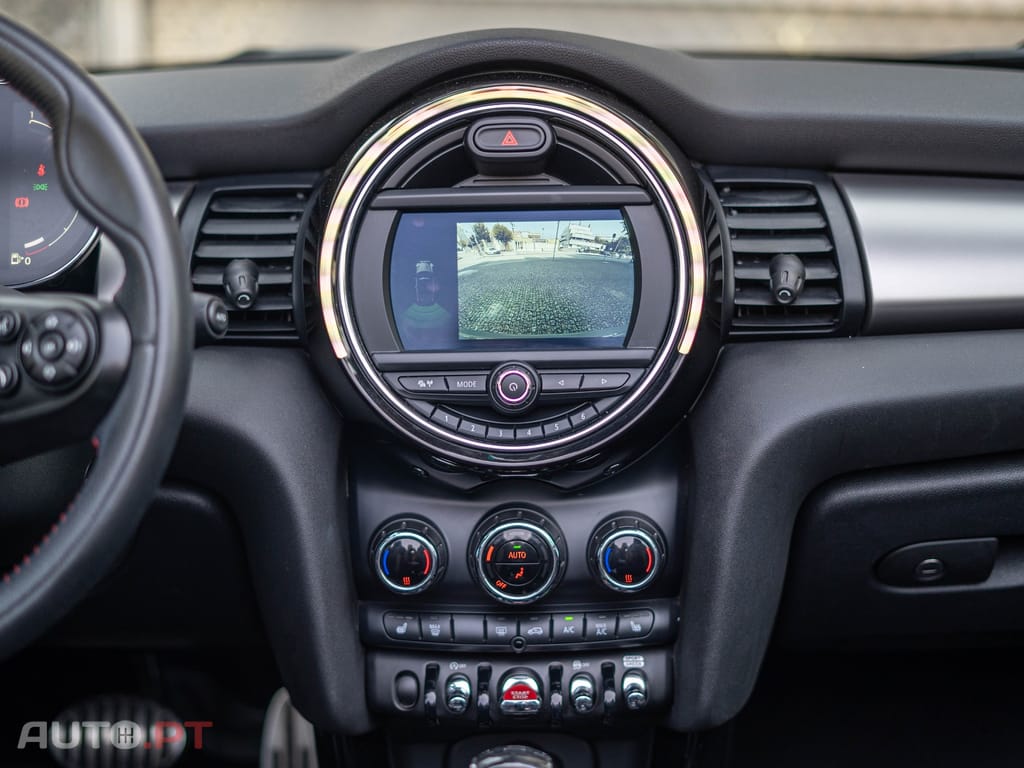 MINI Cabrio Cooper Premium Extra JCW Auto
