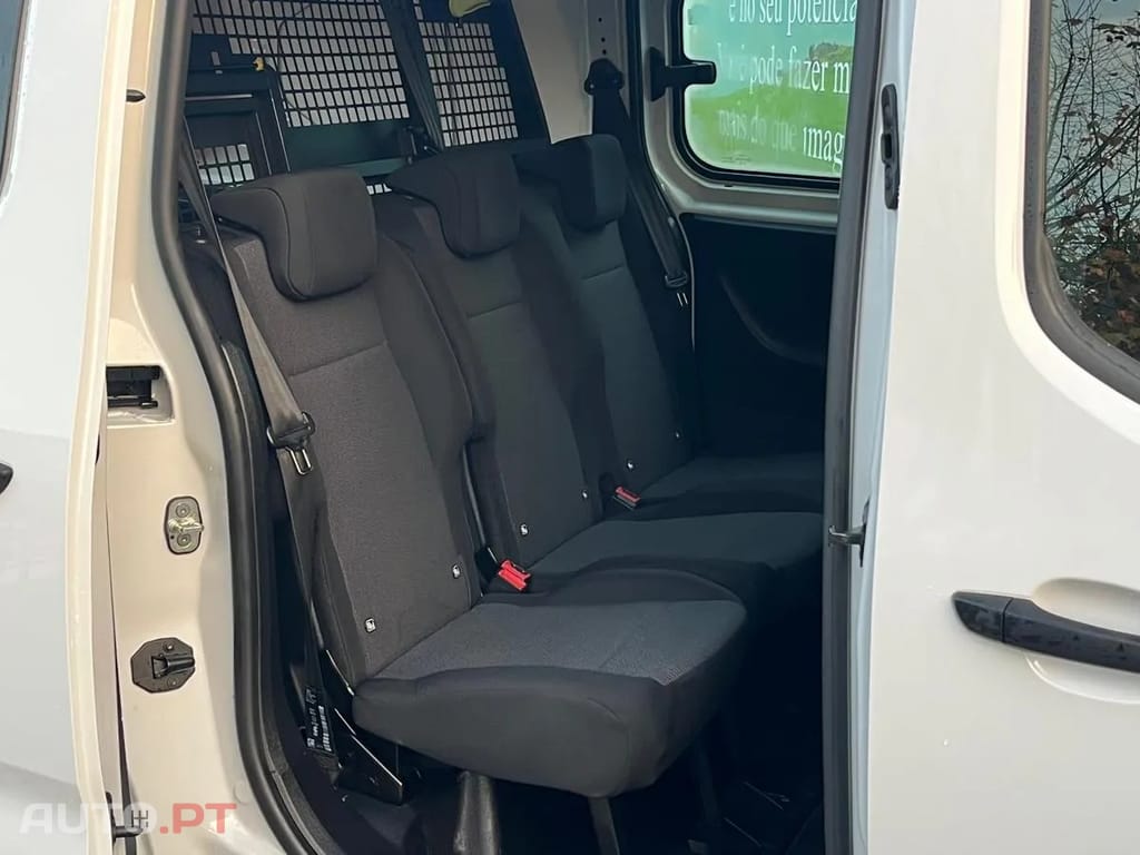Fiat Doblo 5 LUGARES LONGA