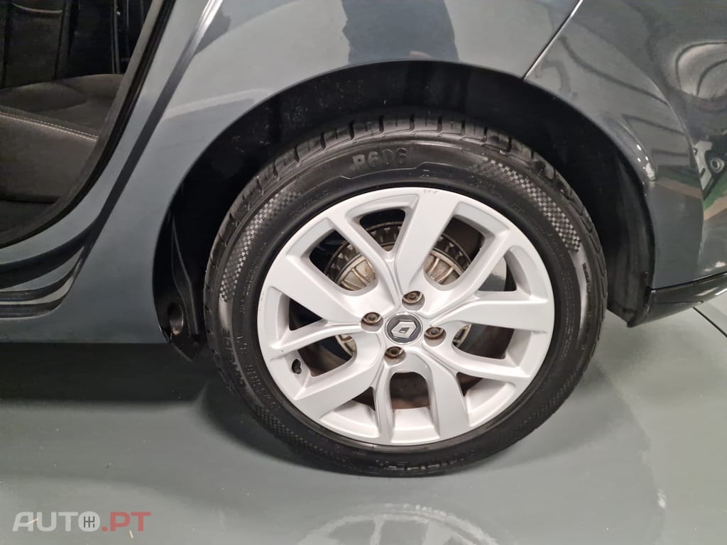 Renault Clio Sport Tourer 1.5 dCi Limited