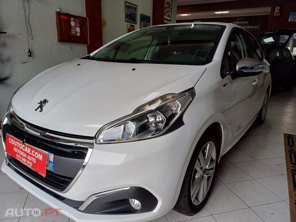 Peugeot 208 1.2 PureTech Style