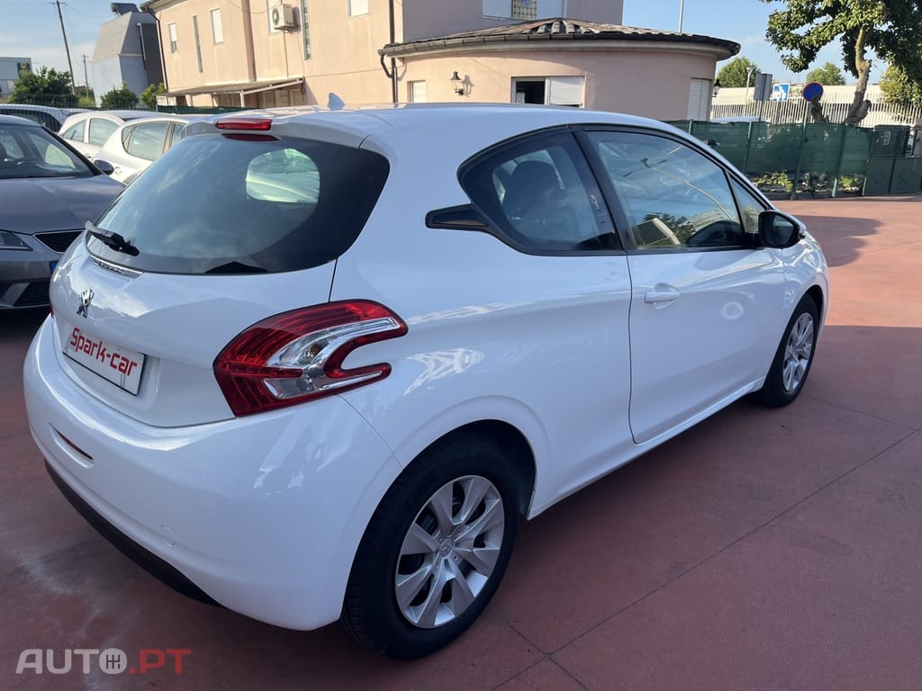 Peugeot 208 1.0 VTi Access