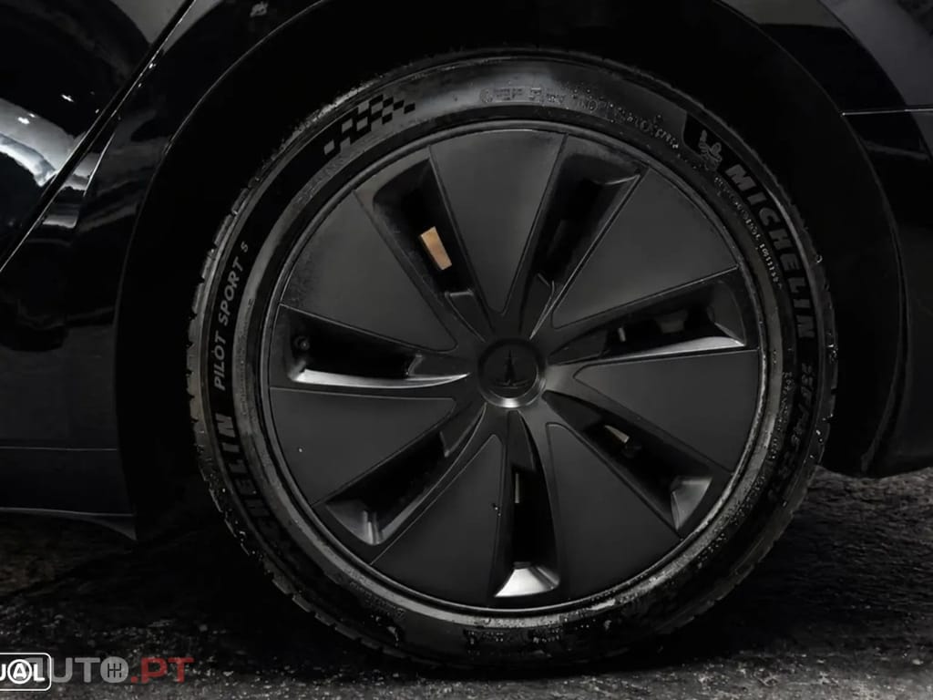 Tesla Model 3 Long Range Tração Integral
