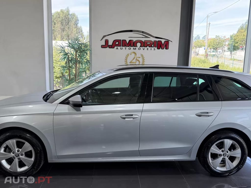 Skoda Octavia 2.0 TDI Style — fotografia 6