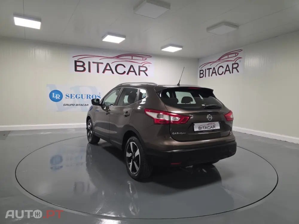 Nissan Qashqai 1.5 dCi N-Connecta Led
