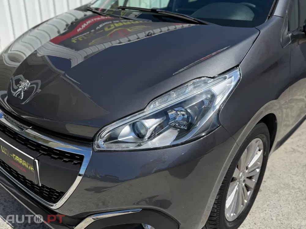Peugeot 208 1.2 PureTech Style