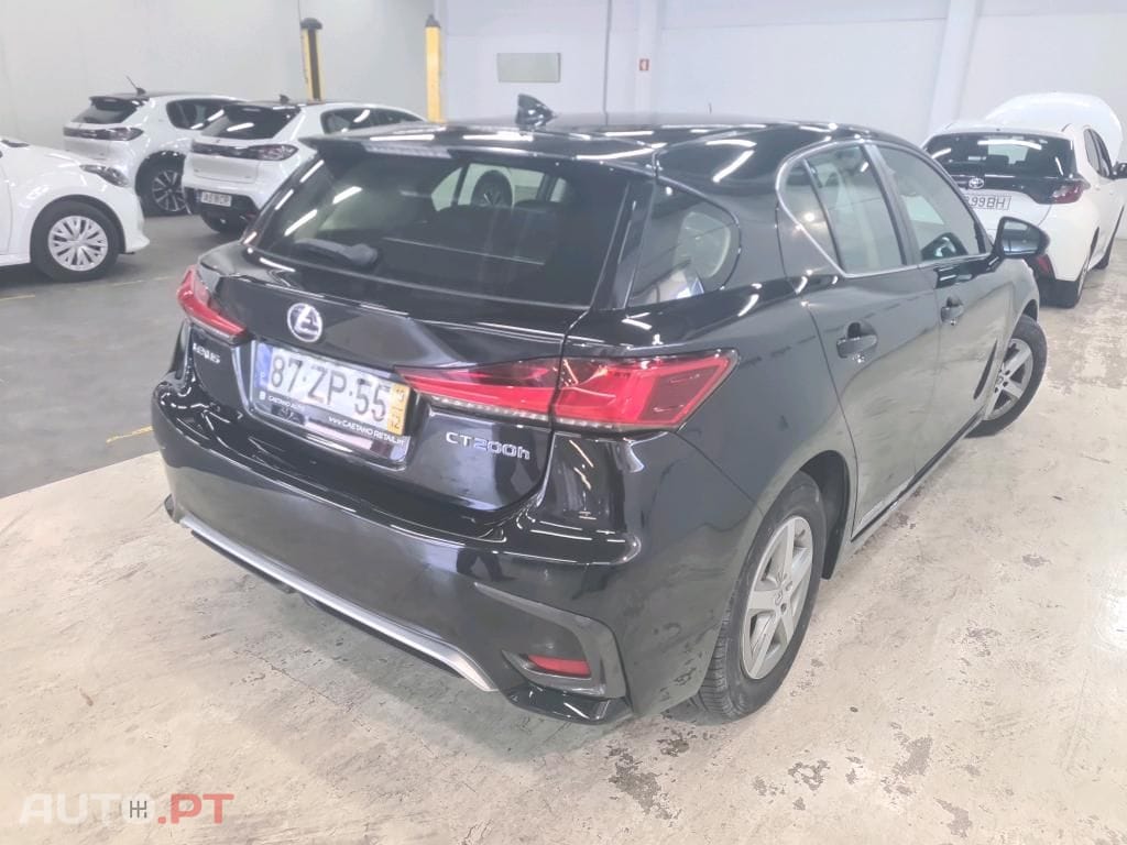 Lexus CT Business
