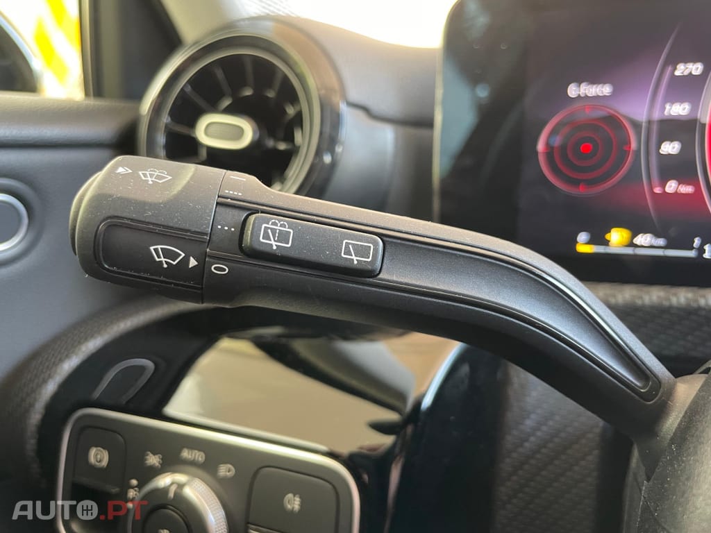 Mercedes-Benz A 200 Standard