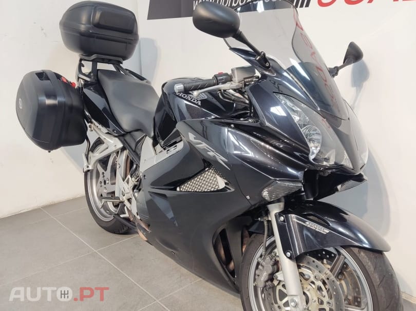 Honda VFR 800