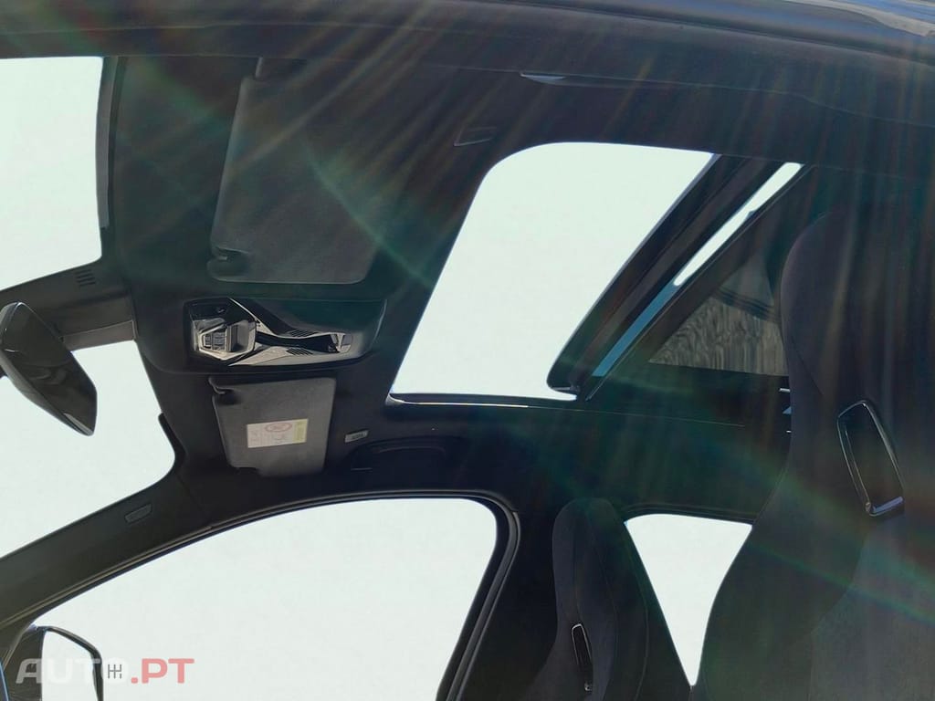 BMW 118 i Pack Desportivo M Auto