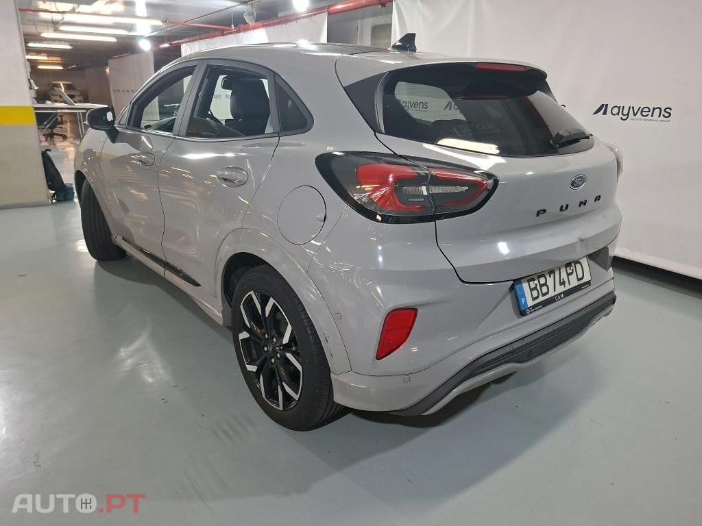 Ford Puma 1.0 EcoBoost MHEV ST-Line X