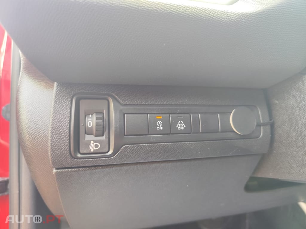 Peugeot 308 1.5 BlueHDi Allure EAT8