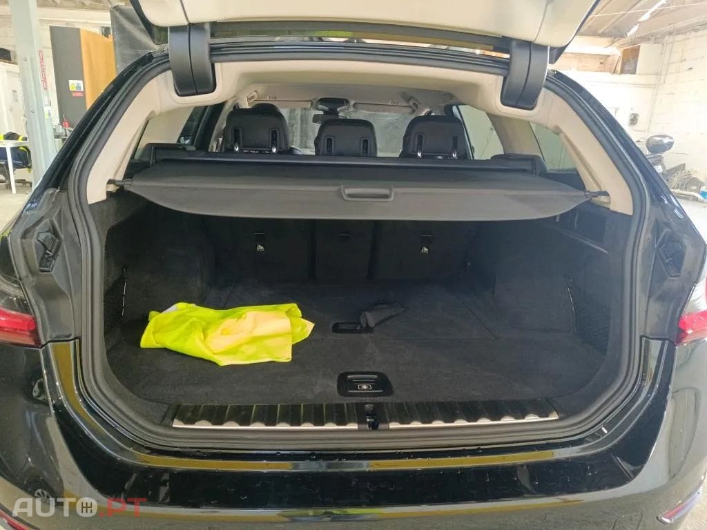 BMW 320 d Touring Auto