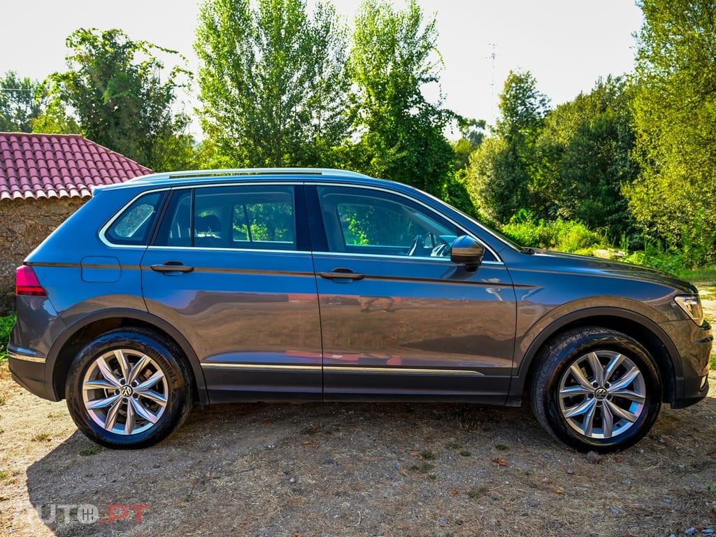Volkswagen Tiguan 2.0 TDI Highline DSG 4Motion