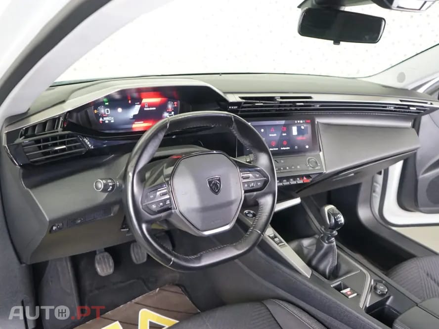 Peugeot 308 1.5 BlueHDi Allure Pack