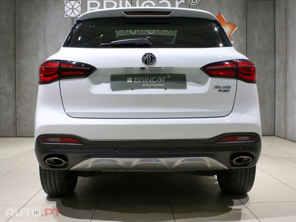 MG EHS 1.5 T-GDI Plug-in Hybrid Luxury