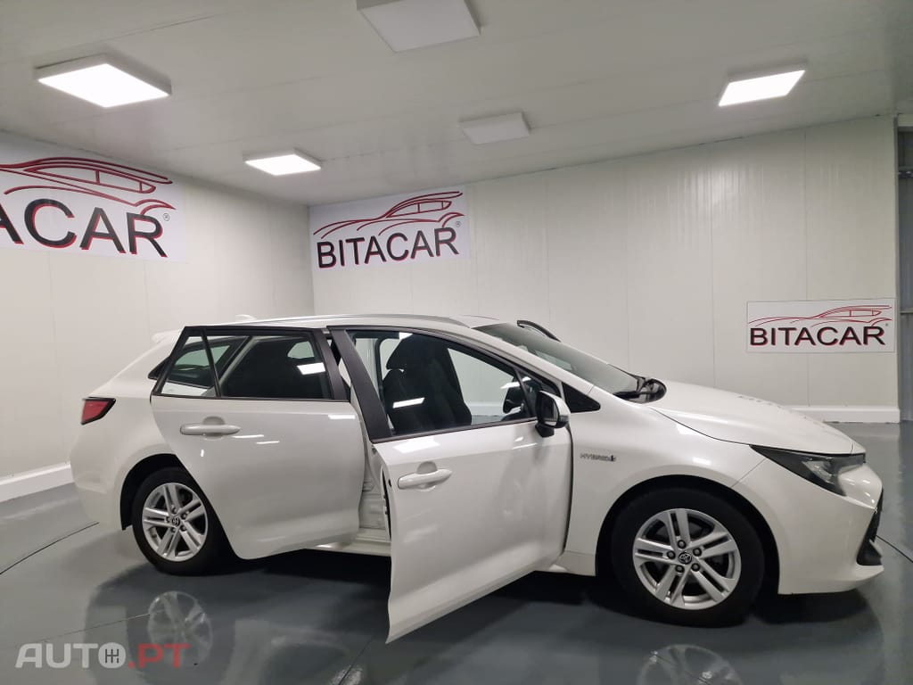 Toyota Corolla Touring Sports 1.8 Hybrid Comfort