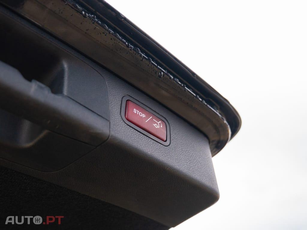 Mercedes-Benz E 220 d AMG Line