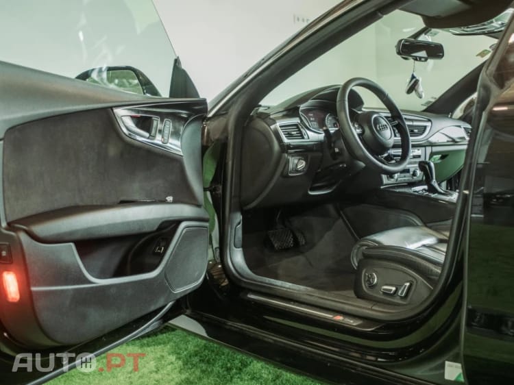 Audi A7 3.0 BiTDi V6 quattro S-line Tiptronic