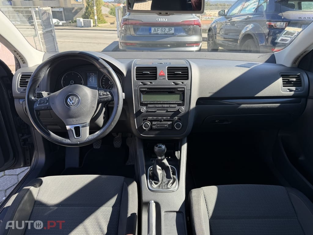 Volkswagen Jetta 1.6 TDi Trendline BM