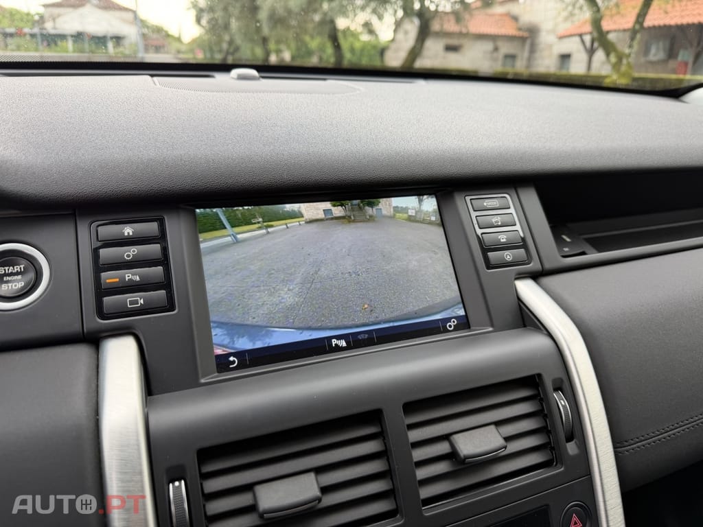 Land Rover Discovery Sport 2.0 eD4 HSE