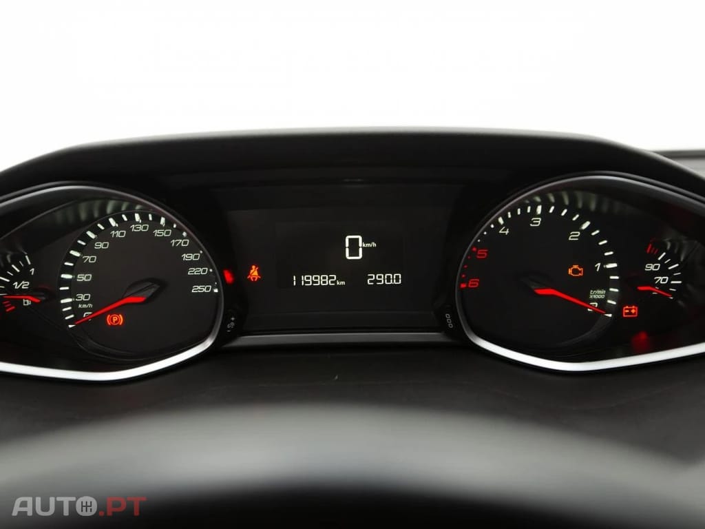 Peugeot 308 1.5 BlueHDi Business Line