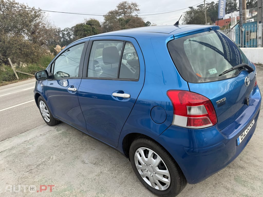 Toyota Yaris 1.4 D-4D AC Manual
