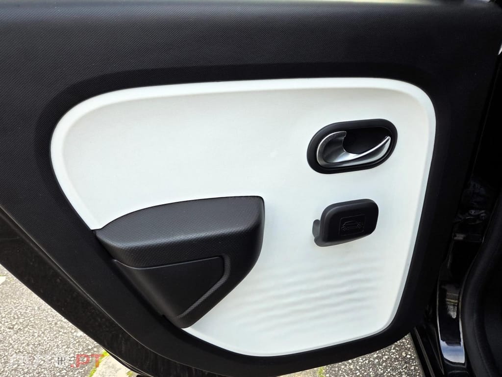 Renault Twingo 1.0 SCe Zen