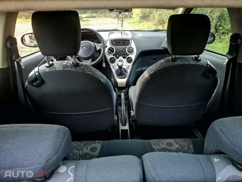 Ford KA 1.3 TDCi Titanium — fotografia 13