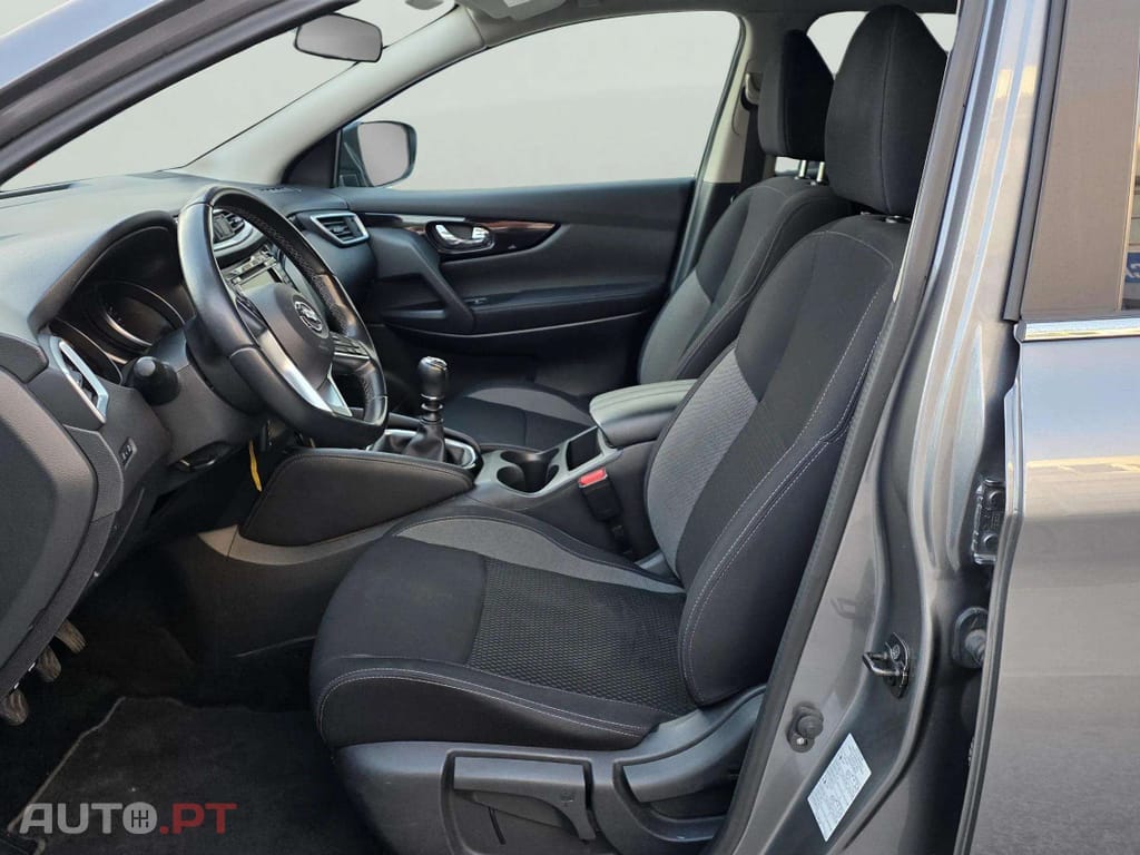 Nissan Qashqai 1.5 dCi Acenta C/Barras de Tejadillho