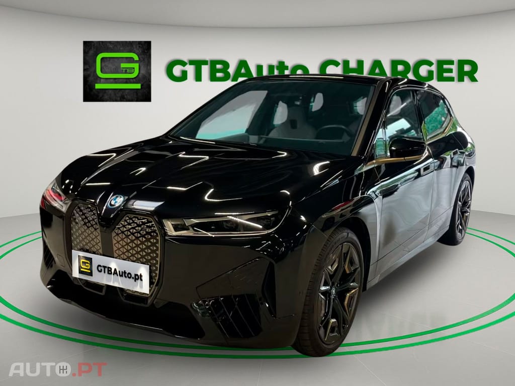 BMW iX xDrive40 I.V.A DEDUTIVEL