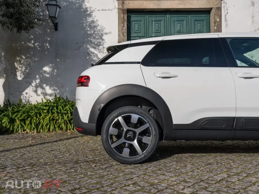 Citroen C4 Cactus 1.2 PureTech Shine