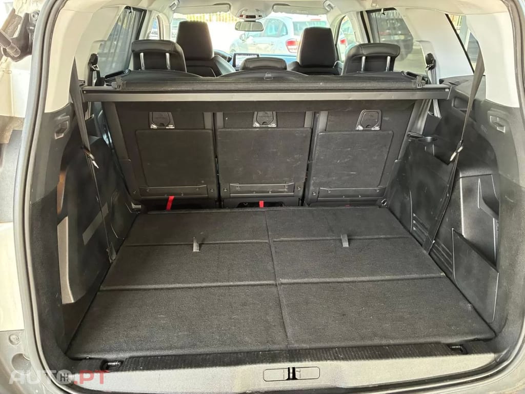 Peugeot 5008 1.5 BlueHDi Allure