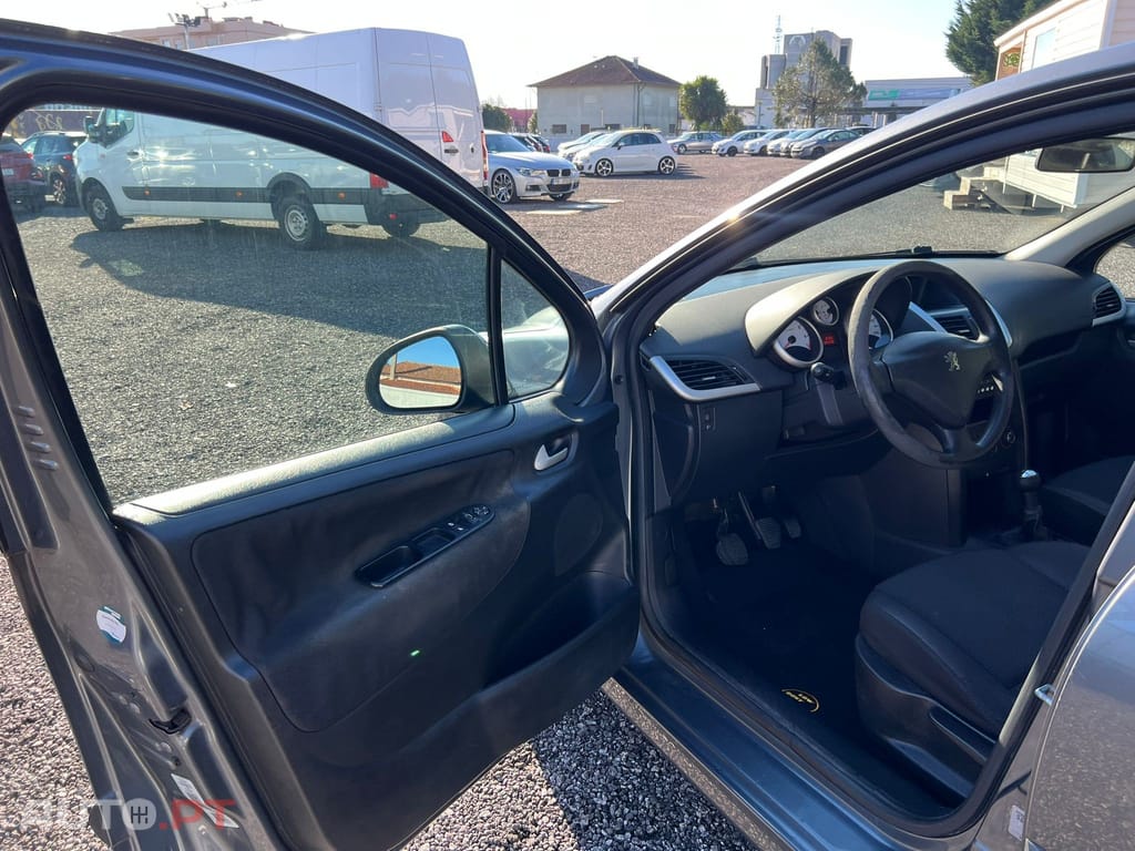Peugeot 207 1.4 16V Active