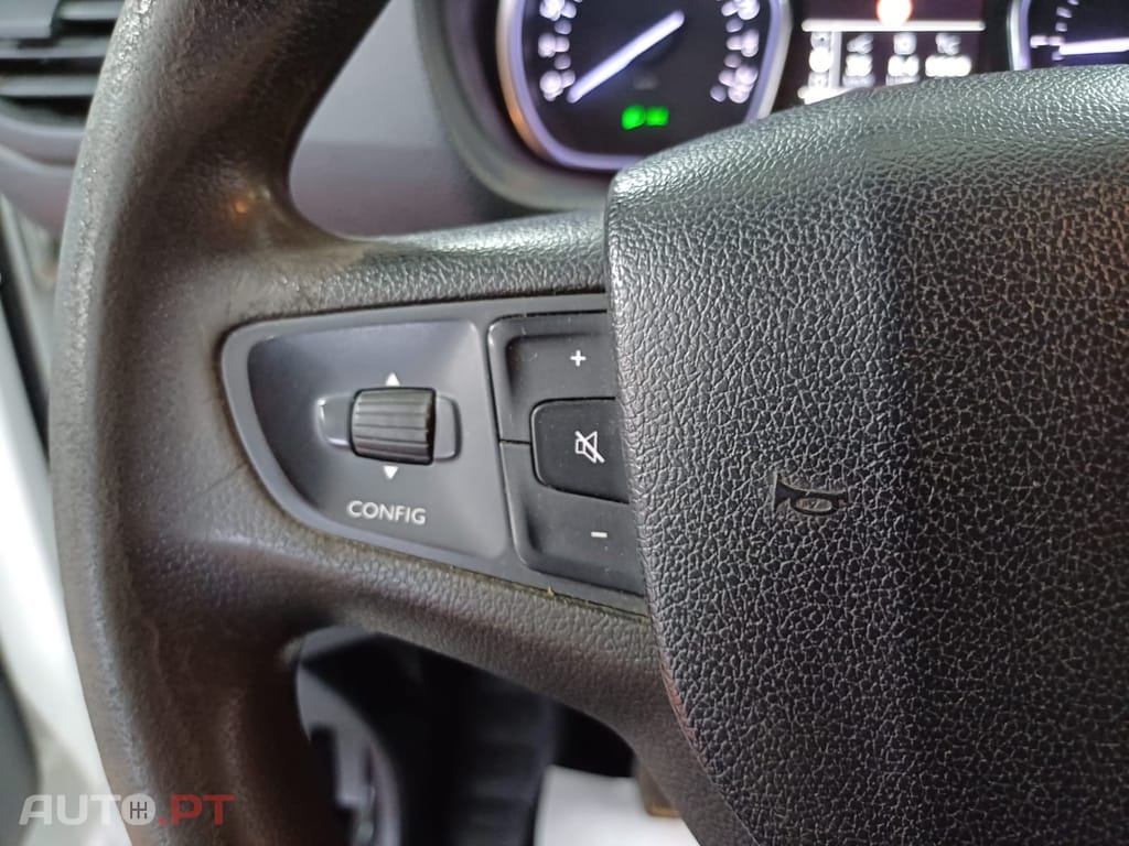 Peugeot Expert 2.0 BlueHDi L1H1 Pro Compact