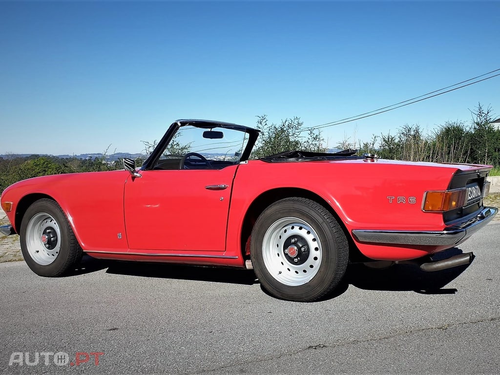 Triumph TR6 PI