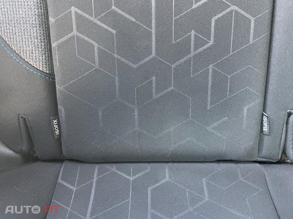 Peugeot 2008 PureTech 82 Active