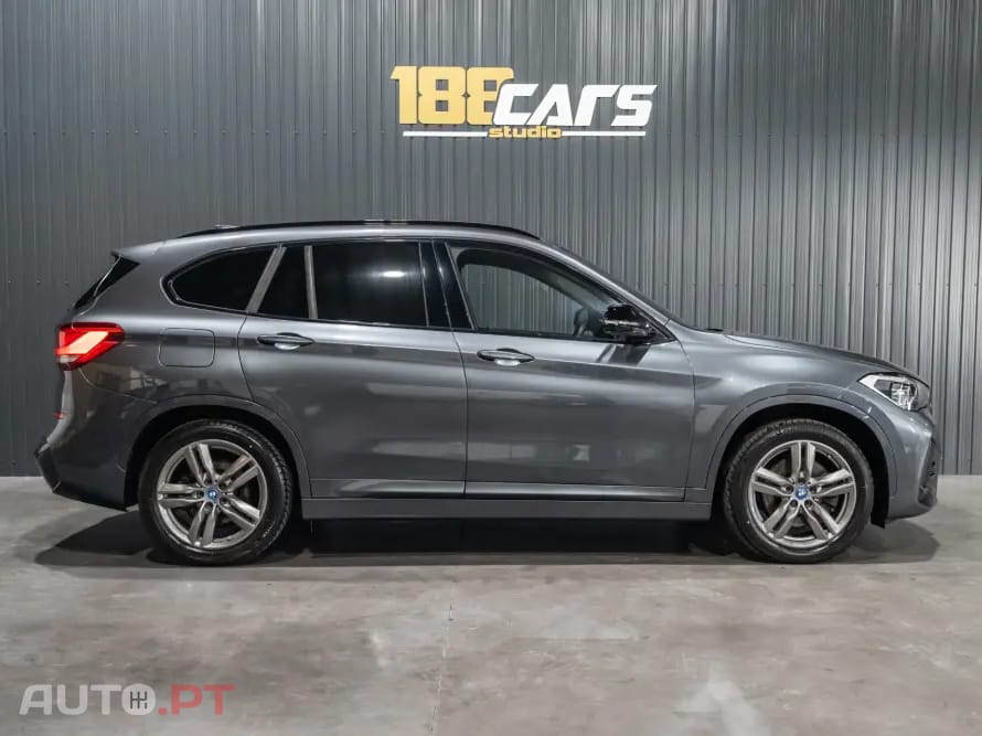 BMW X1 xDrive25e Pack Desportivo M
