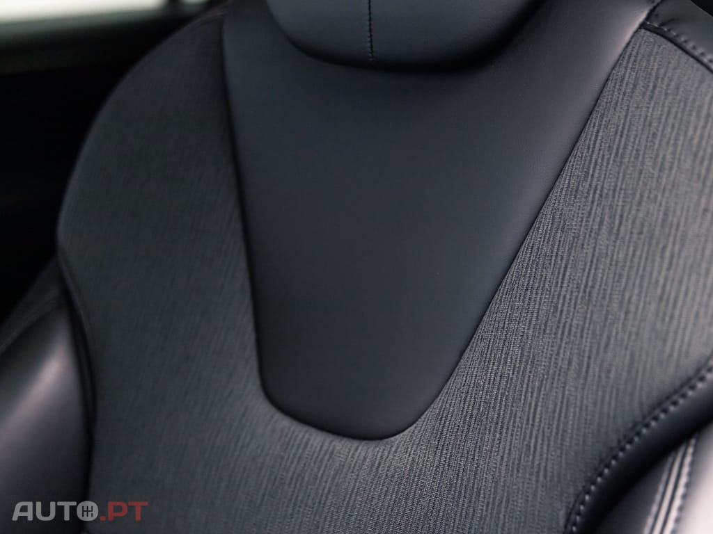 Tesla Model X 75