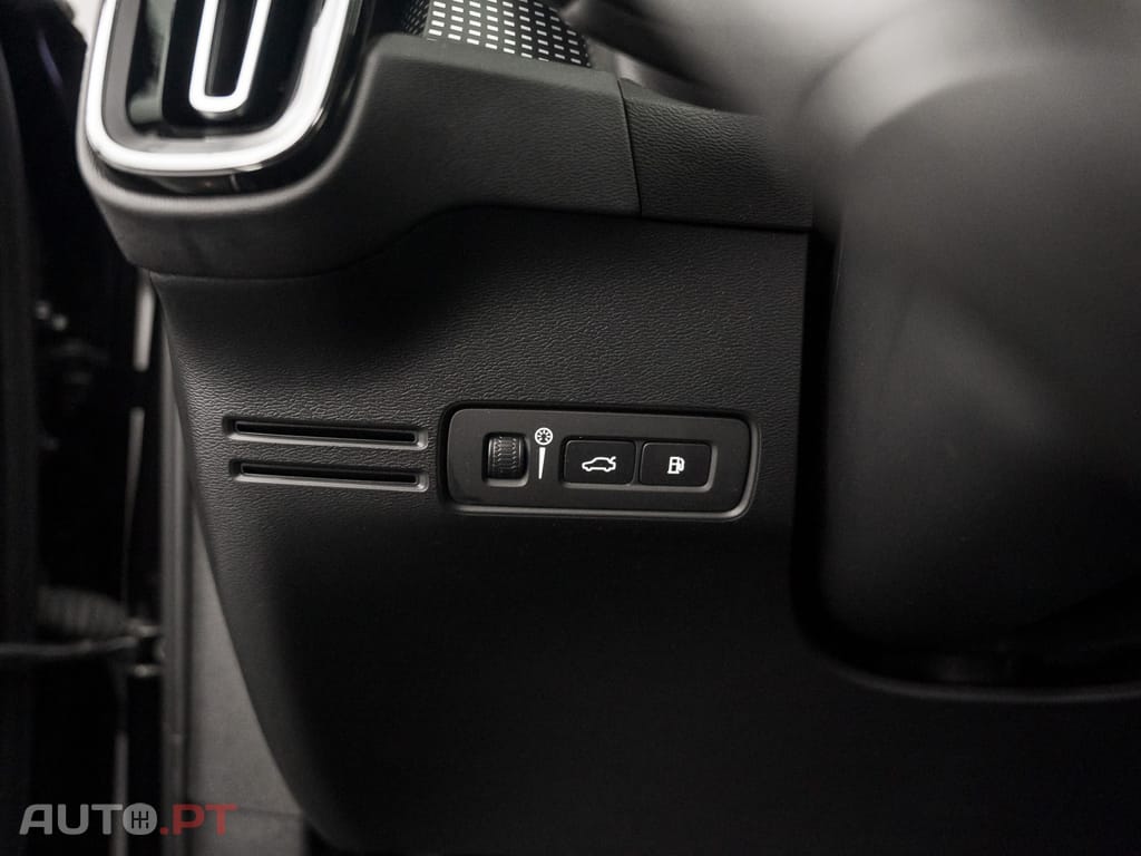 Volvo XC40 1.5 T5 PHEV R-Design