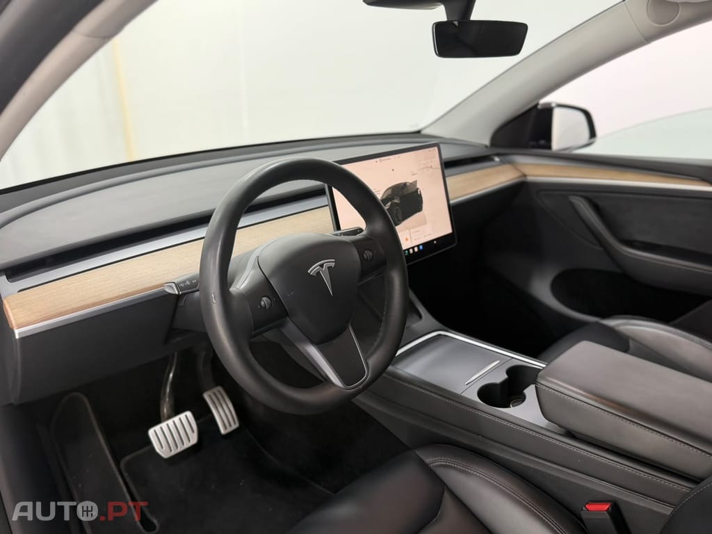 Tesla Model Y Performance TraÃ§Ã£o Integral