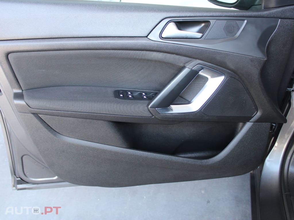 Peugeot 308 SW 1.5 BlueHDi Business Line