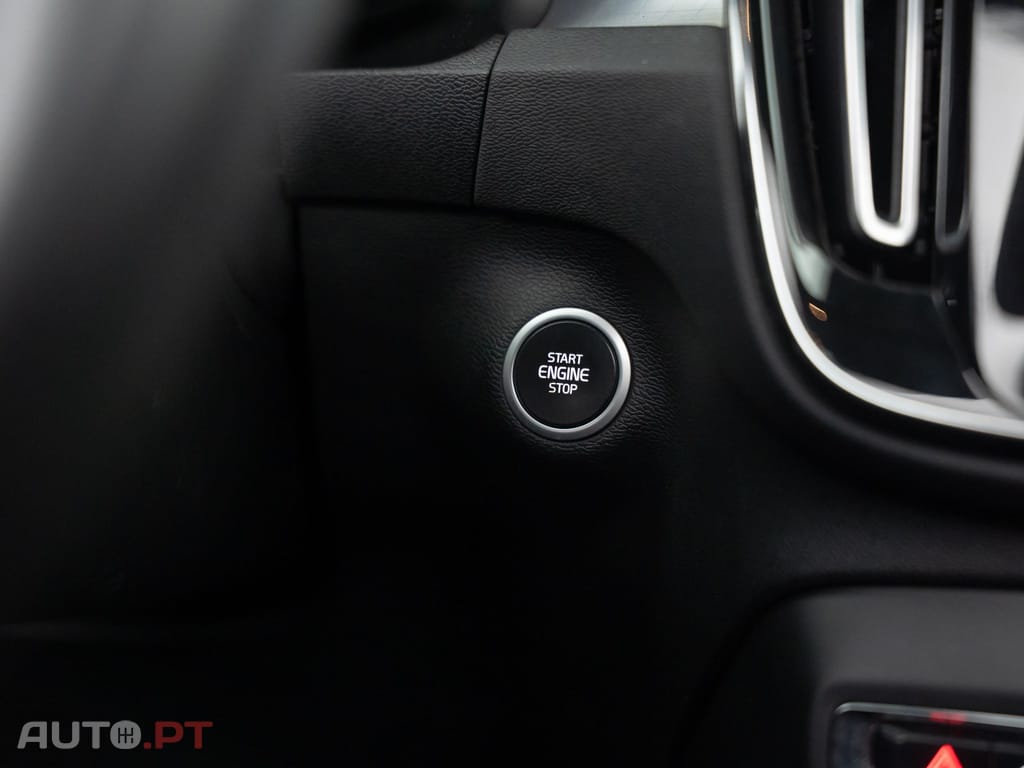 Volvo XC40 1.5 T5 PHEV Inscription Expression