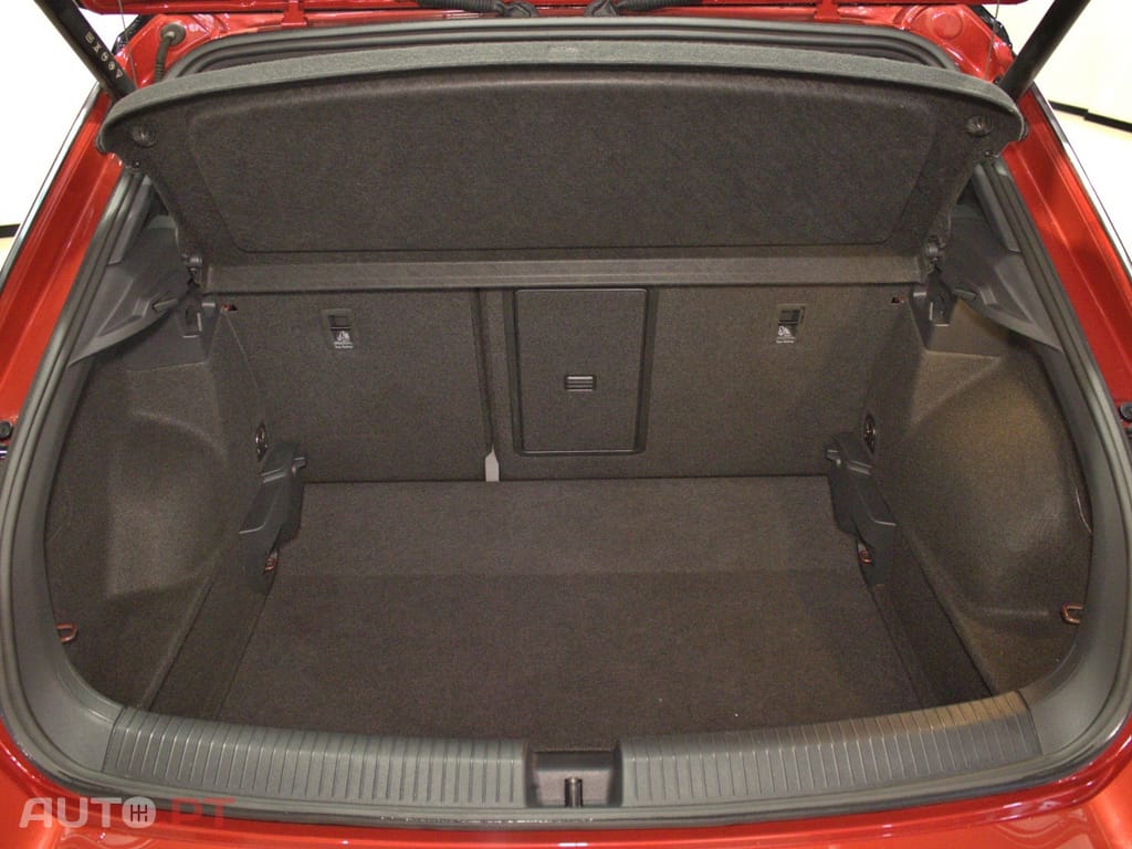 Volkswagen T-Roc 2.0 TDI R-Line DSG