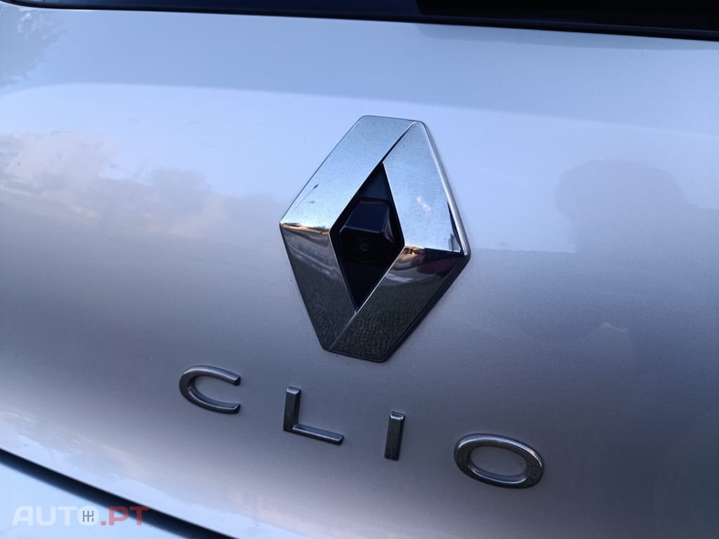 Renault Clio 1.0 TCE RS Line